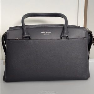 Henri Bendel bag